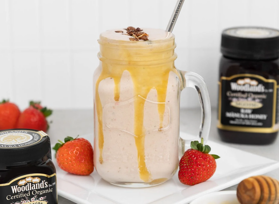 Smoothie alle Fragole e Miele di Manuka: Il Mix Perfetto per la tua Salute